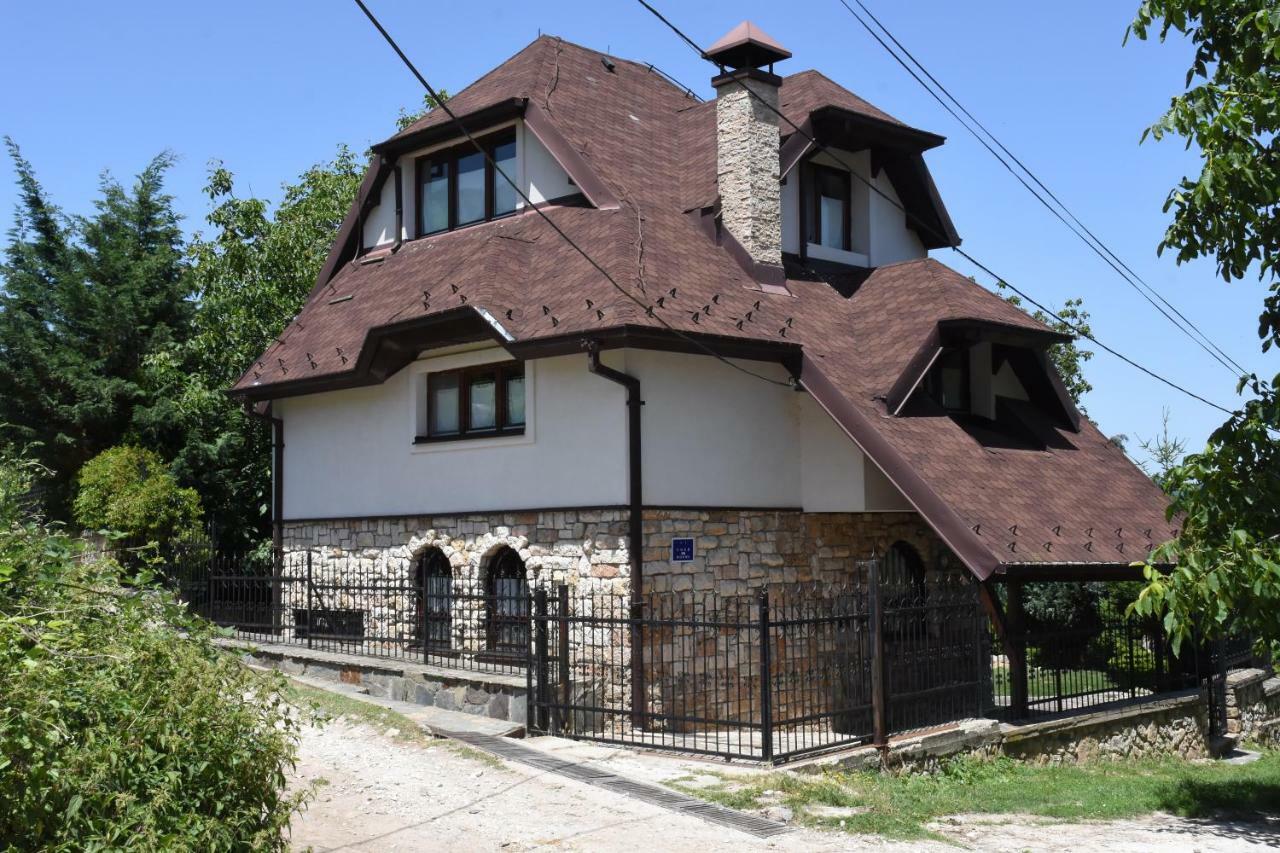 Villa Serz Bitola Exterior photo